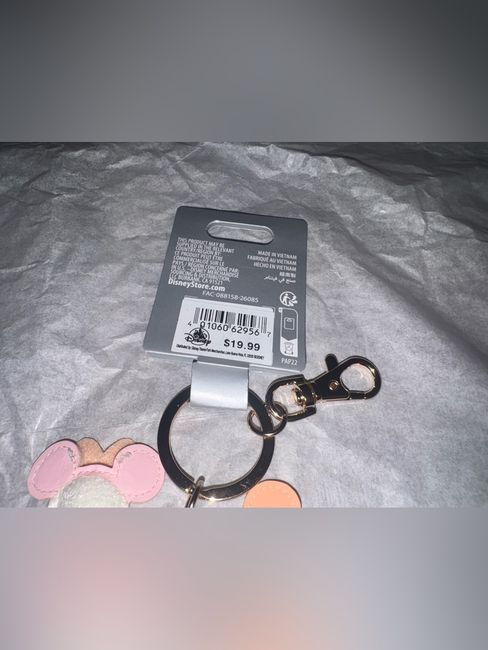Disney WDW 2026 Pastel Halloween Mickey & Minnie Ghost Ear Headband Keychain NWT - Picture 4 of 4